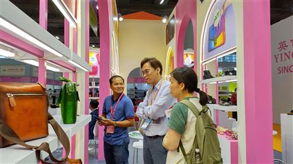 Tôi Đã Tìm Được Nhà Cung Cấp Đáng Tin Cậy Nhất Tại Hội Chợ Da Giày Quảng Châu